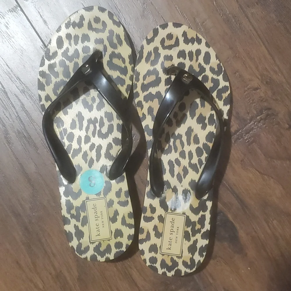 NWOT Kate Spade flip flops